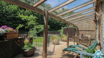 Cottage | Terrace/patio