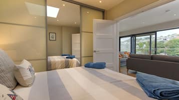 1 chambre, décoration personnalisée, ameublement personnalisé