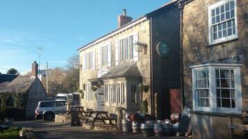 平房 | 住宿內部