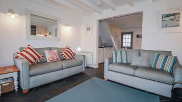 Cottage | Khu phòng khách