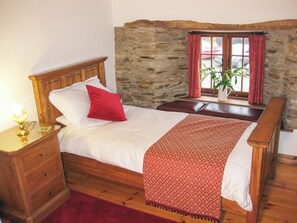 Casa de campo | 4 quartos, individualmente decorados, individualmente mobiliados