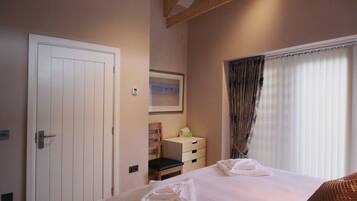 Cottage | 1 bedroom, individually decorated, individually furnished, free WiFi