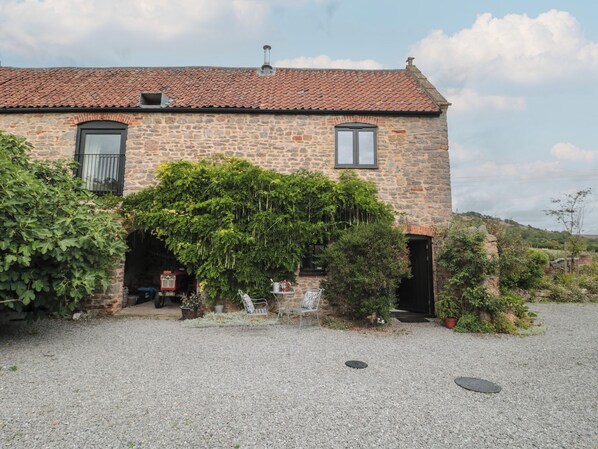 Cottage | Exterior - The Barn (Axbridge)