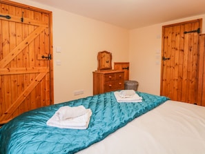 2 bedrooms, individually decorated, individually furnished, free WiFi - The Old Stable (Sidmouth)