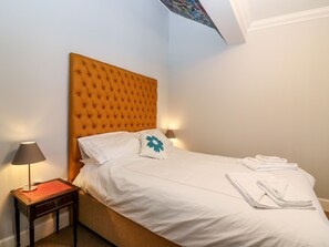 Cottage | 3 bedrooms, individually decorated, individually furnished, free WiFi - Courtyard Cottage (Forfar)