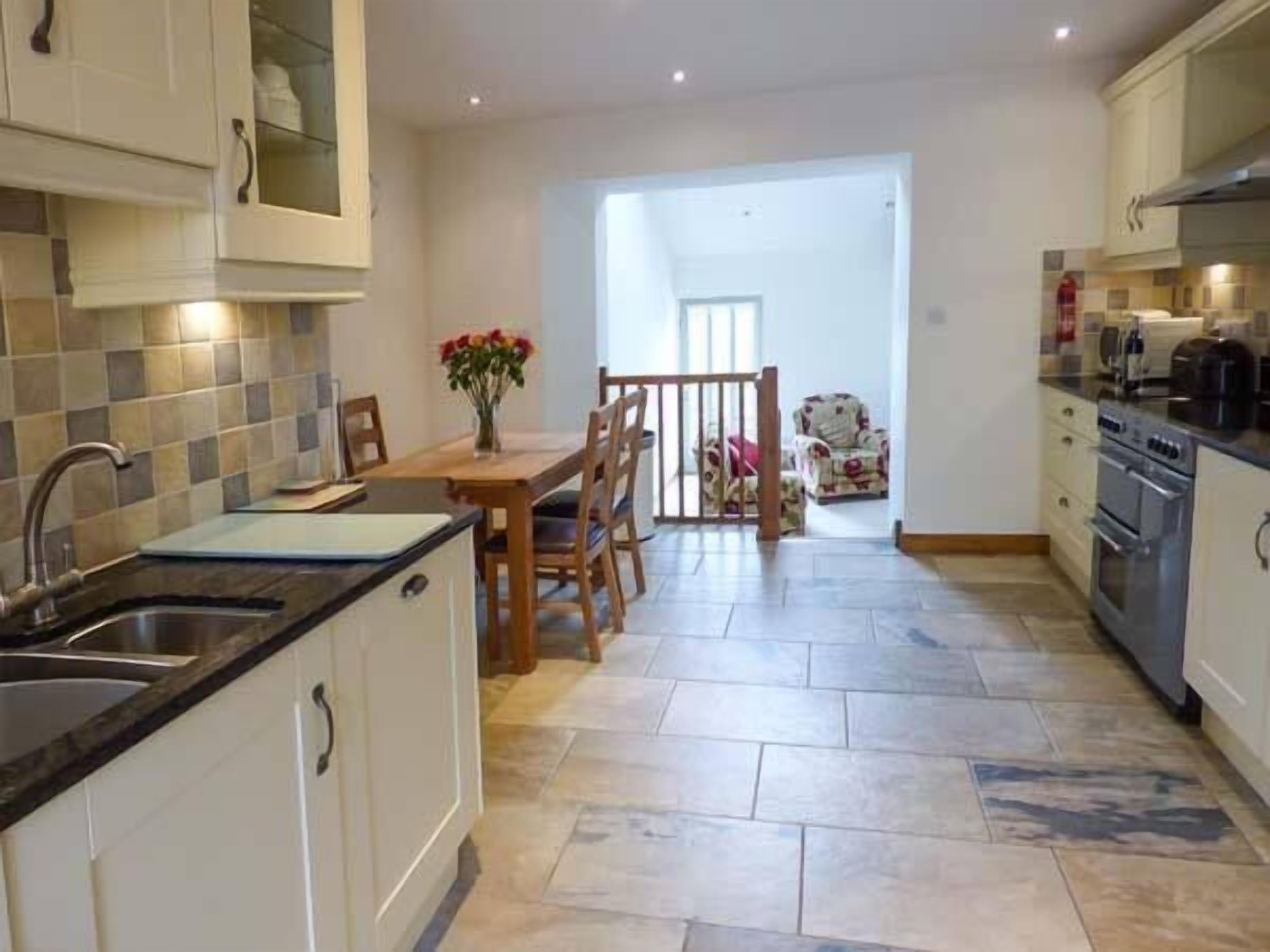 Cottage | Interior