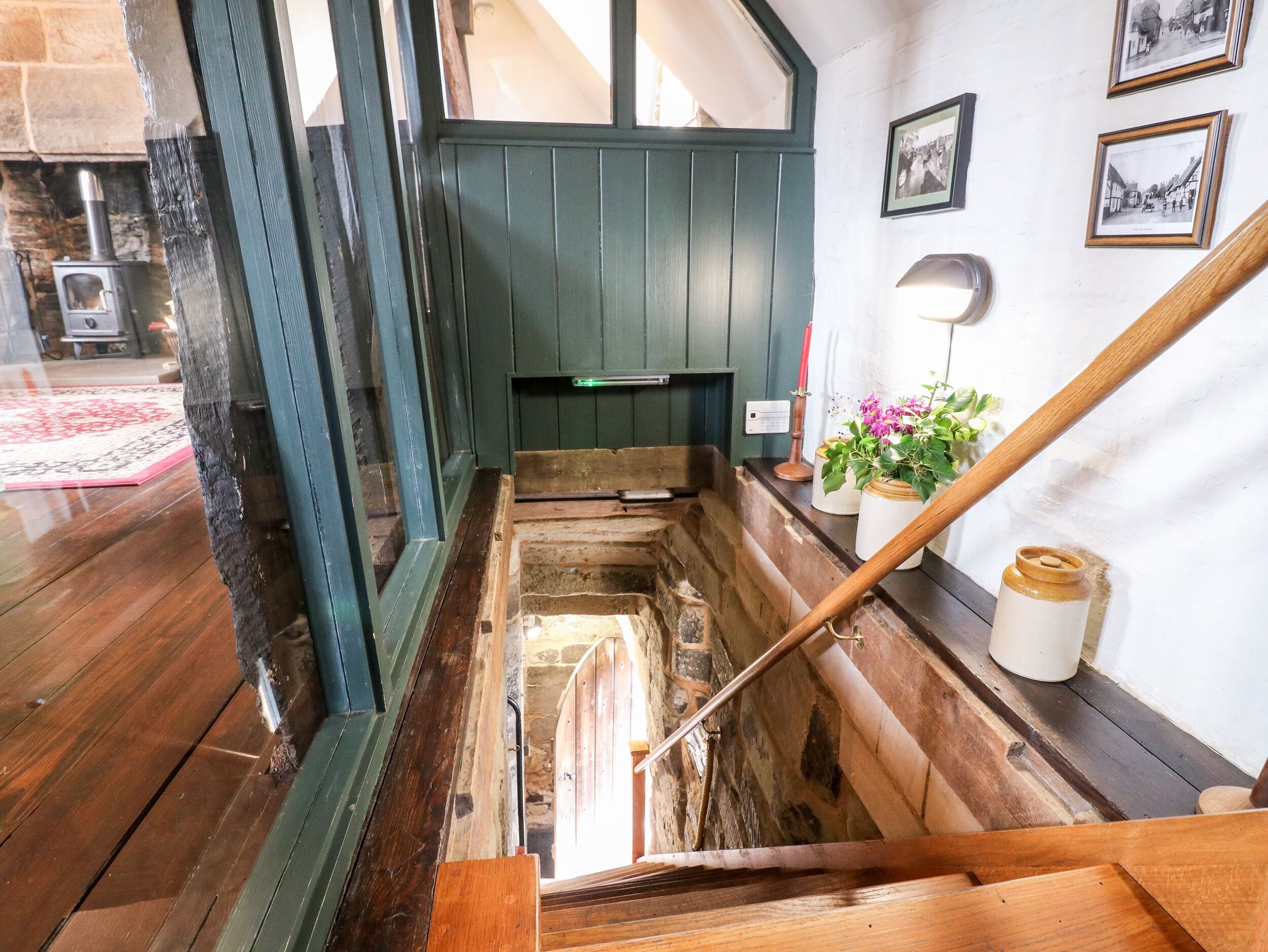 Cottage | Interior