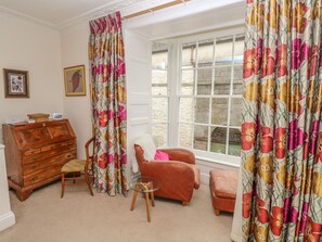 Cottage | Interior - Berlin House (Tenby)