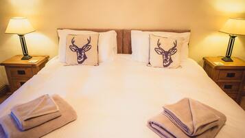 Casa de campo | 6 habitaciones, decoración personalizada y muebles diferentes