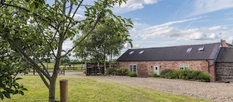 Barnfields Holiday Cottage