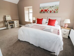 Cottage | Interior - Longforth Farm Cottage (Newton Stewart)