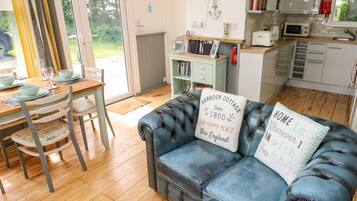 Cottage | Interior