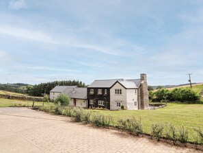 Exterior - Pant Dafydd Goch (Llangollen)