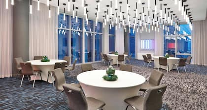 Aloft Chicago Mag Mile