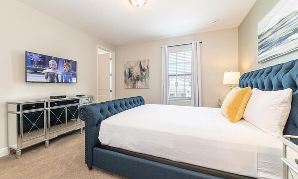 8 chambres, fer et planche à repasser, lit parapluie, Wi-Fi gratuit