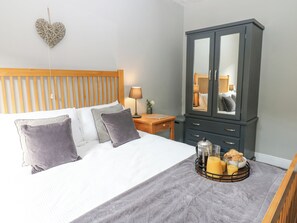 Cottage | 2 bedrooms, individually decorated, individually furnished, free WiFi - East Crossthwaite Cottage (Barnard Castle)