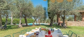 CASA TORRIONE 14眠る、Exclusivity of Emma Villas