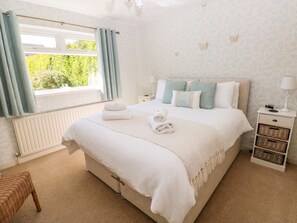 Cottage | Interior - The Elms (Milford Haven)