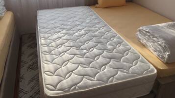 Apartamento clásico, vistas al mar | 3 dormitorios, sábanas de algodón egipcio, ropa de cama de alta calidad