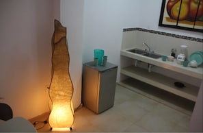 Deluxe Studio