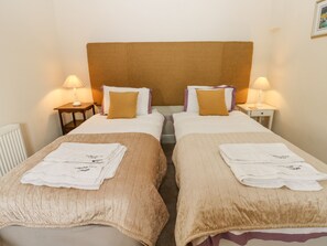 Decoración personalizada, muebles diferentes y wifi gratis