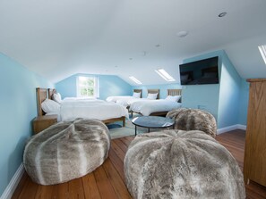 Casa de campo | 6 habitaciones, decoración personalizada y muebles diferentes