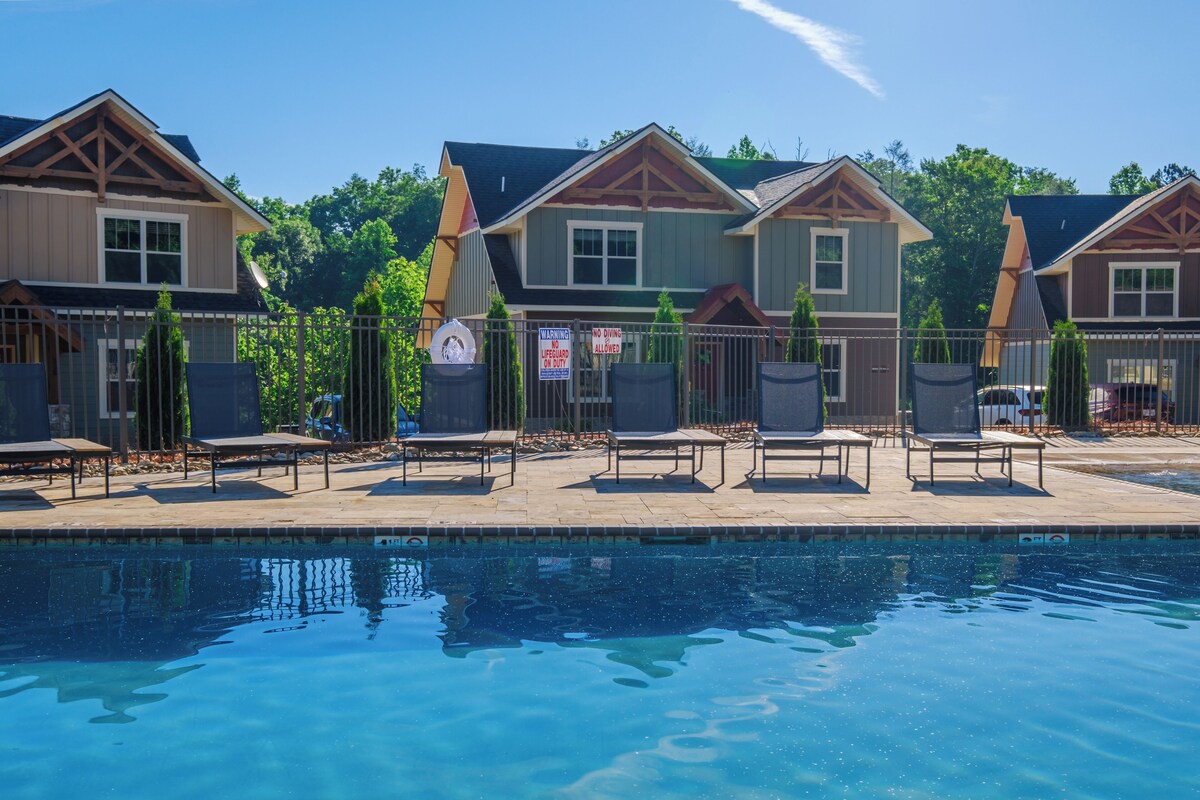 Photo 120 of Indoor cabin pool fun / $600 Free Attractions p day.