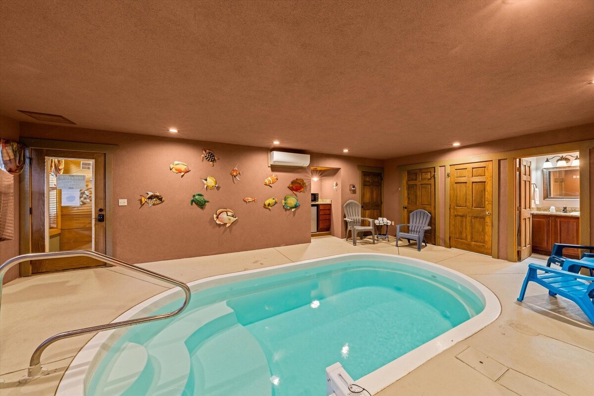 Photo 61 of Indoor cabin pool fun / $600 Free Attractions p day.