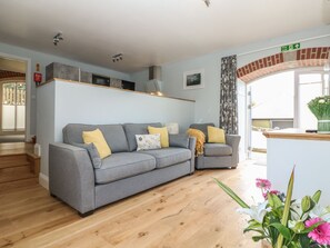 Cottage | Interior - Dexter (Penryn)