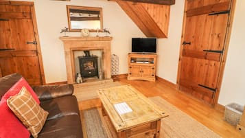 Cottage | Living room | TV