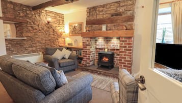 Cottage | Living area