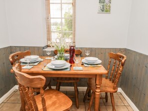 Private kitchen - Smugglers Rock Cottages (Scarborough)