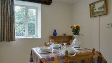 Cottage | Interior