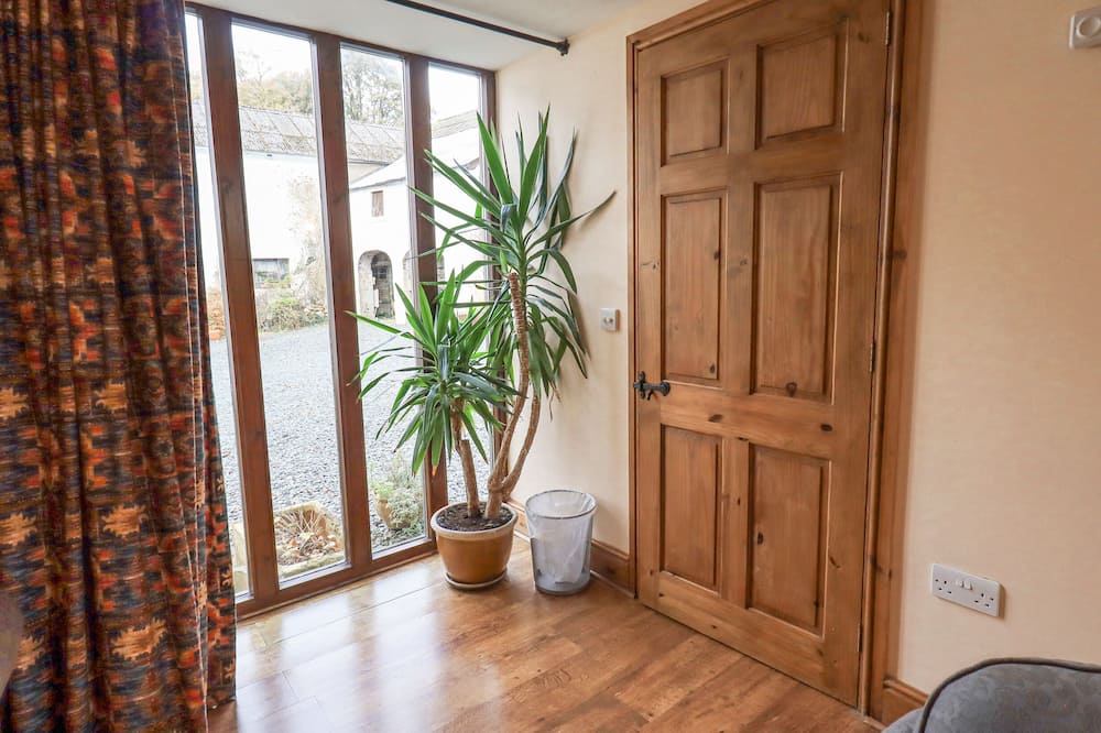 Tithe Cottage - Rogerscale