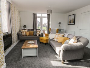 Cottage | Living room - Manor Heath - The Penthouse (Scarborough)
