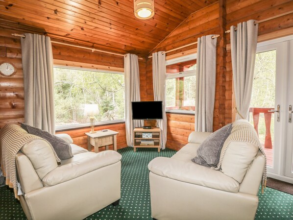 Cottage | Interior - Otter Lodge (Strathpeffer)