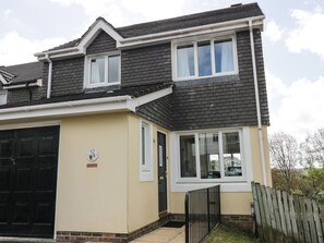 Exterior - 12 Kel Avon (Truro)