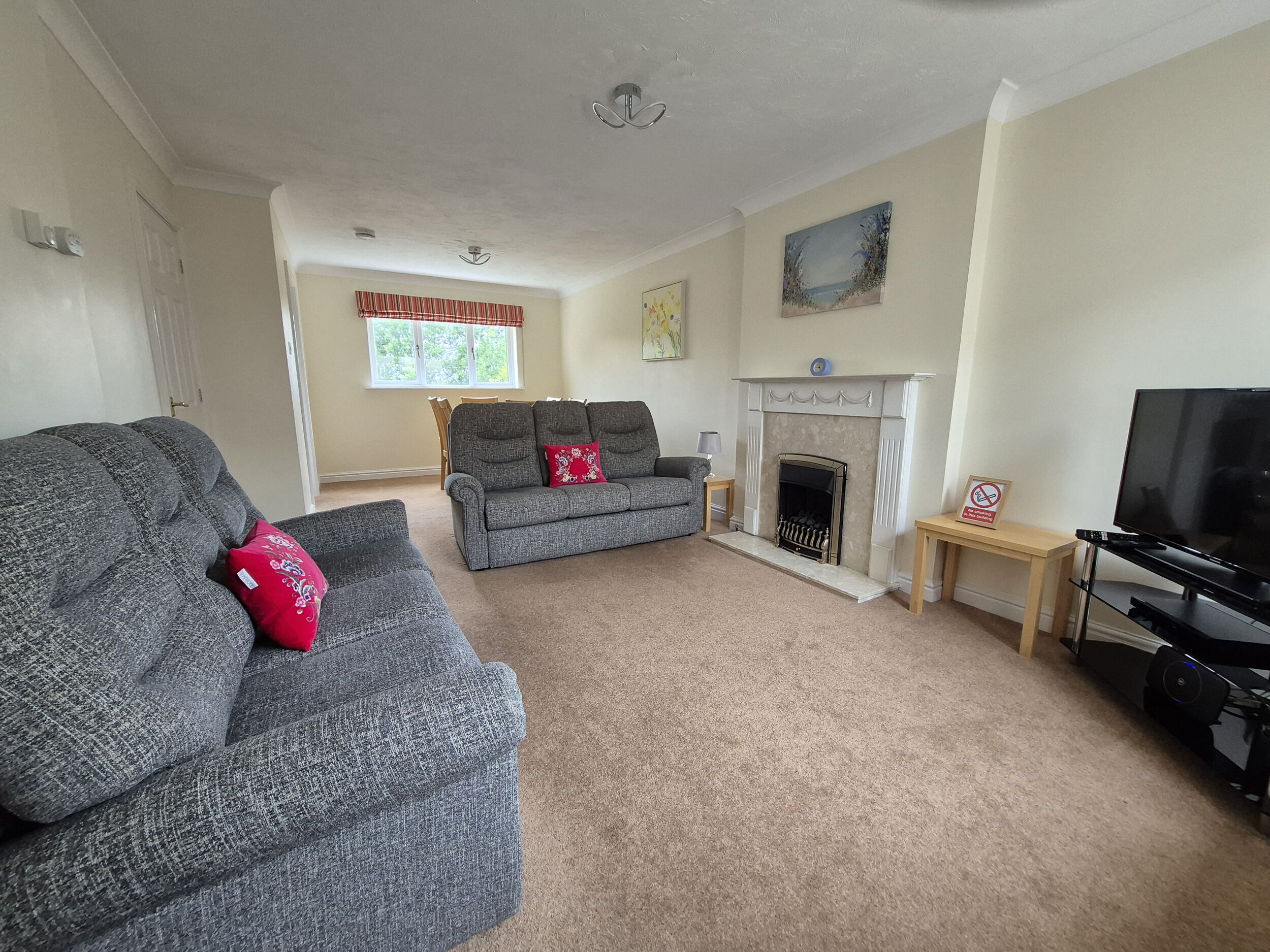 Cottage | Coin séjour | Télévision, lecteur de DVD