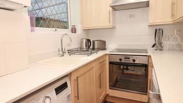 Casa de campo | Cozinha privada | Talheres/pratos/utensílios de cozinha