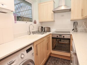 Private kitchen - Peonies (Exmouth)