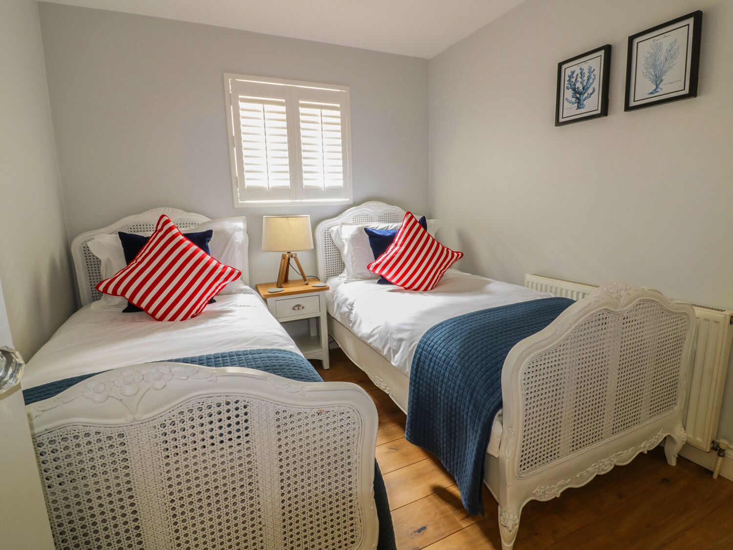Cottage | 2 bedrooms, free WiFi, individually decorated, individually furnished