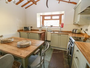 Cottage | Interior - Beudy (Pwllheli)