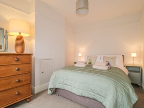 Cottage | 3 bedrooms, individually decorated, individually furnished, free WiFi