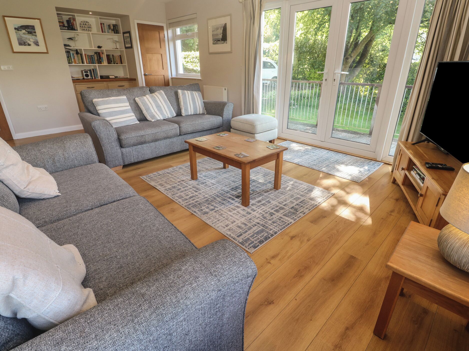 Cottage | Living area