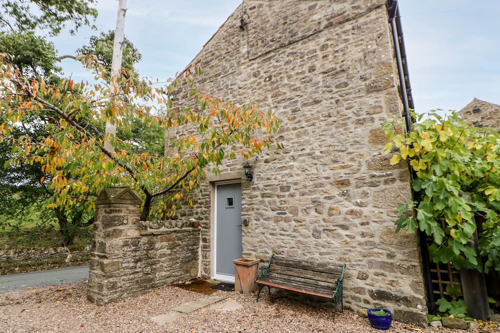Coverdale Cottage - Patrick Brompton