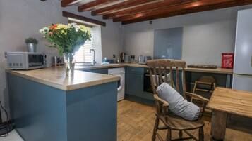 Fridge, microwave, dishwasher, high chair