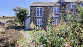 Cottage | Exterior