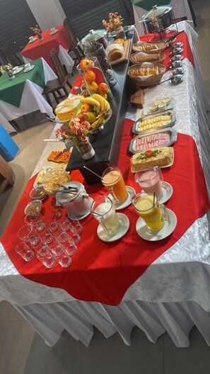 Termasuk sarapan bufet setiap hari 