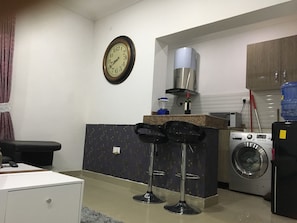 Classic Apartment, 1 Bedroom | Private kitchen