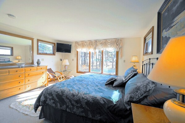 5 Schlafzimmer, Zimmersafe, Bügeleisen/Bügelbrett, Reisekinderbett